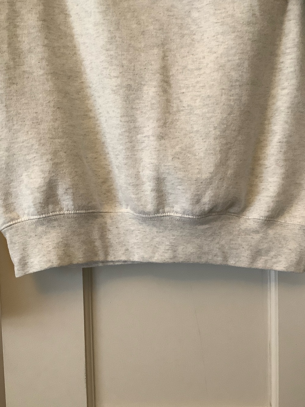 Vintage University of Chicago Sweatshirt in Light Gray with Maroon Chicago Logo - Picture 5 of 8